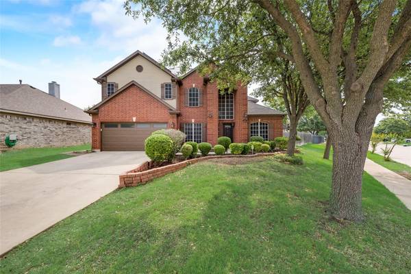 5700 Trinity Lane, Haltom City, TX 76137