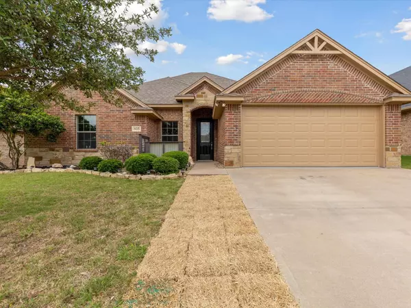 Granbury, TX 76049,505 Donna Circle