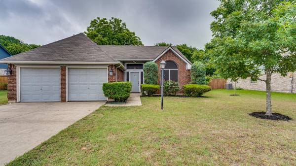 2318 Sagebrush Drive, Glenn Heights, TX 75154