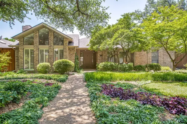 6212 Copperhill Drive, Dallas, TX 75248