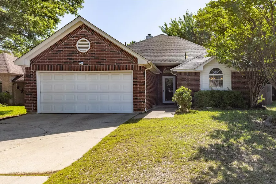 5923 Wind Drift Trail, Arlington, TX 76017