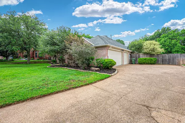 Arlington, TX 76016,4105 Vista Creek Court