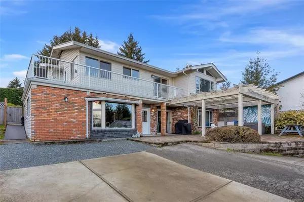 Cobble Hill, BC V0R 1L3,4142 St. Catherines Dr