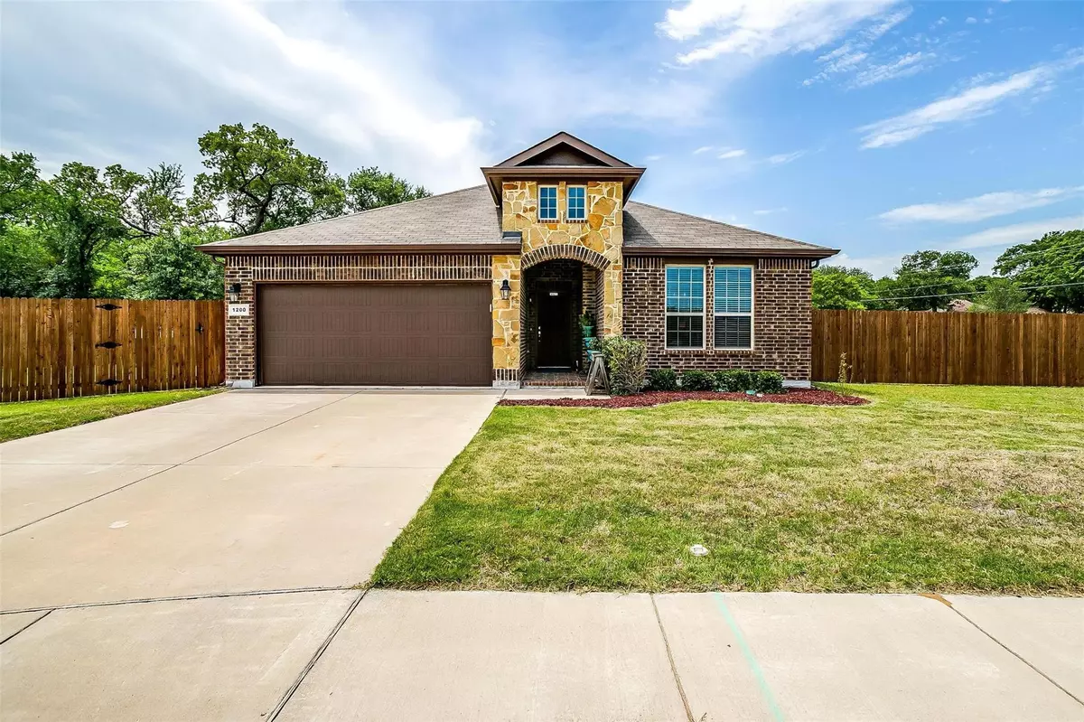 Azle, TX 76020,1200 Glenwood Drive