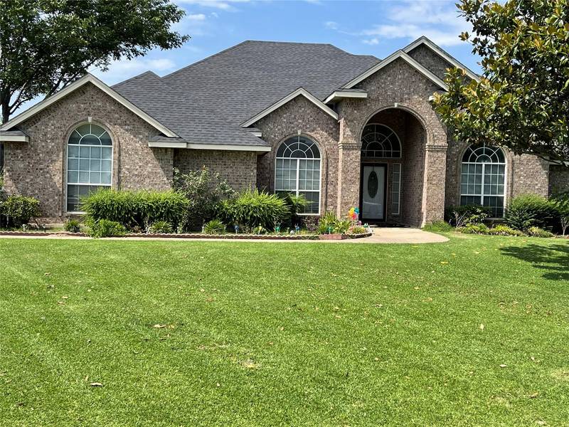 408 Country Ridge Lane, Red Oak, TX 75154