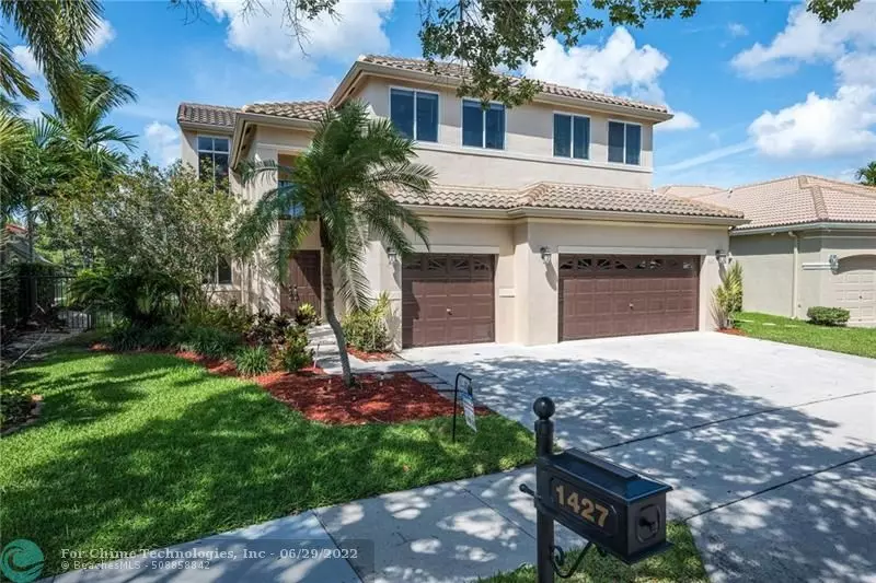 1427 Camellia Cir, Weston, FL 33326