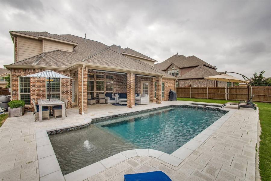 590 Falcon Drive, Prosper, TX 75078