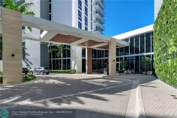 Aventura, FL 33160,16385 Biscayne Blvd  #2117