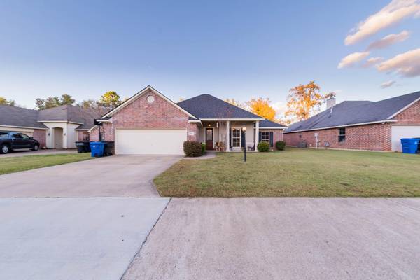 10417 Plum Creek Drive, Shreveport, LA 71106