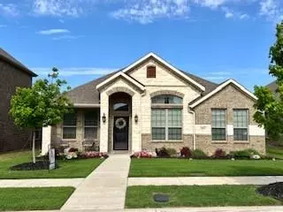 211 Morning Glory Place, Red Oak, TX 75154