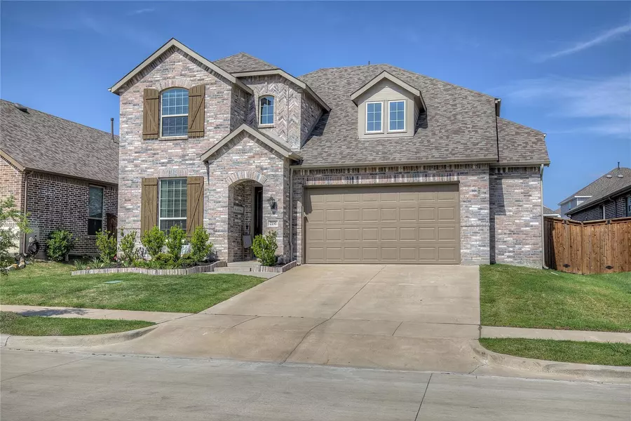 2151 Mossbrook Drive, Royse City, TX 75189