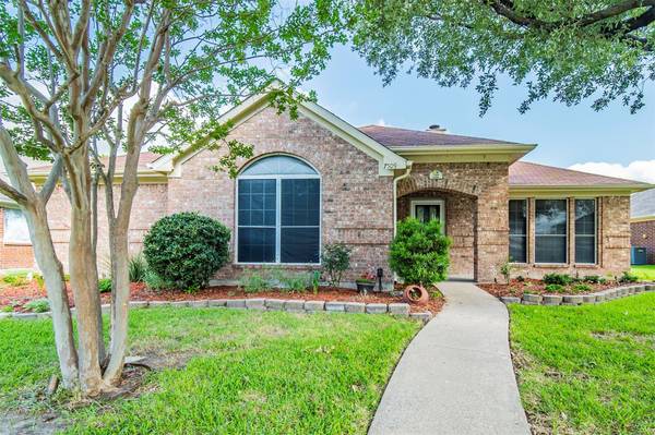 7509 Wilshire Drive, Rowlett, TX 75089