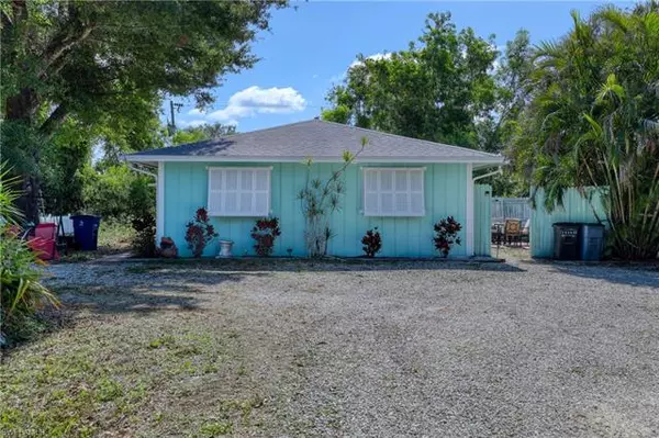 12380/382 Dolphin RD, Bokeelia, FL 33922