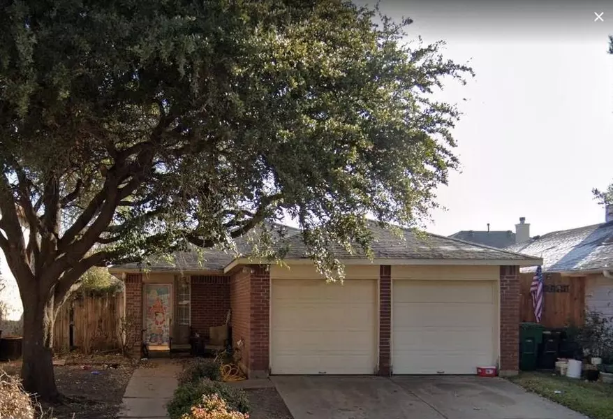 8505 Auburn Drive, Fort Worth, TX 76123