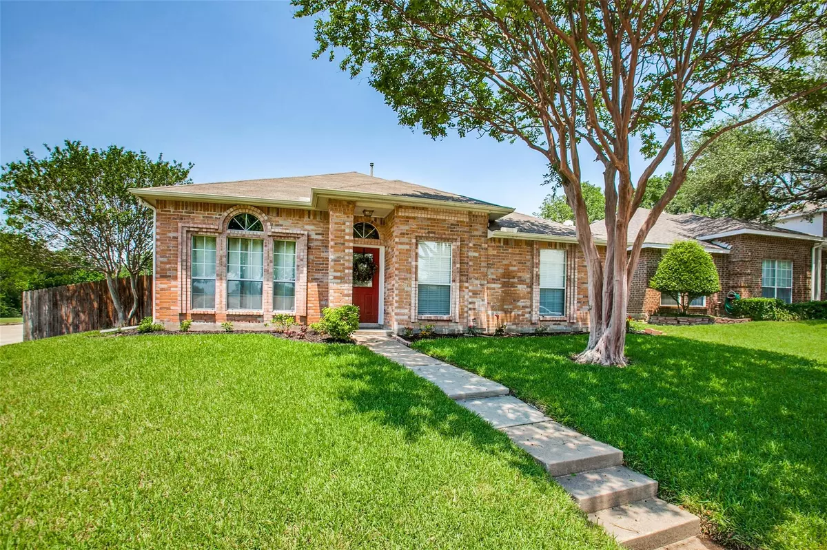 Plano, TX 75025,1817 Crescent Creek Lane