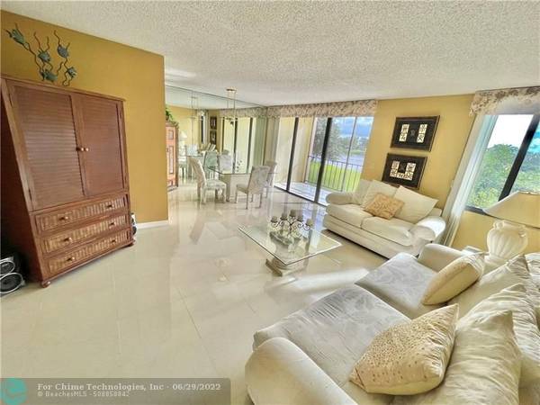 Boca Raton, FL 33434,3607 Bridgewood Dr  #3607