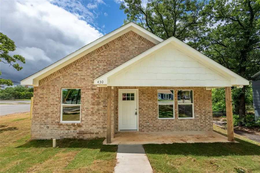 430 E Hull Street, Denison, TX 75021