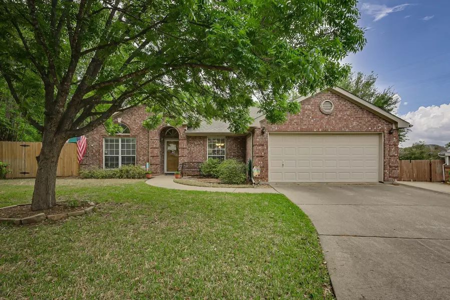 7506 Patsy Court, Arlington, TX 76016