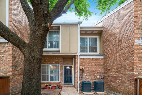 2417 Southlake Court, Irving, TX 75038