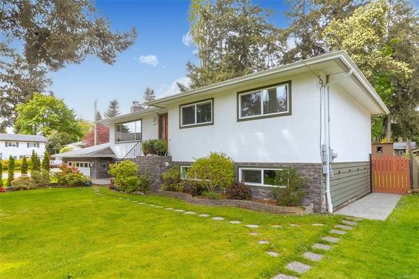 Colwood, BC V9C 2J6,3346 Acemink Rd