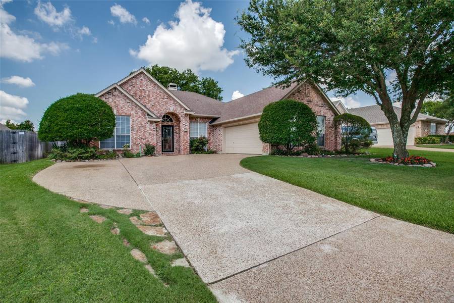 1023 Muirfield Drive, Mansfield, TX 76063