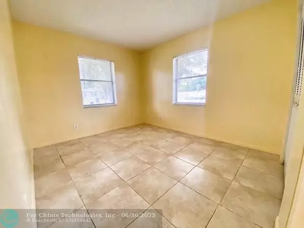 Lake Worth Beach, FL 33463,4583 Barclay Cres  #10