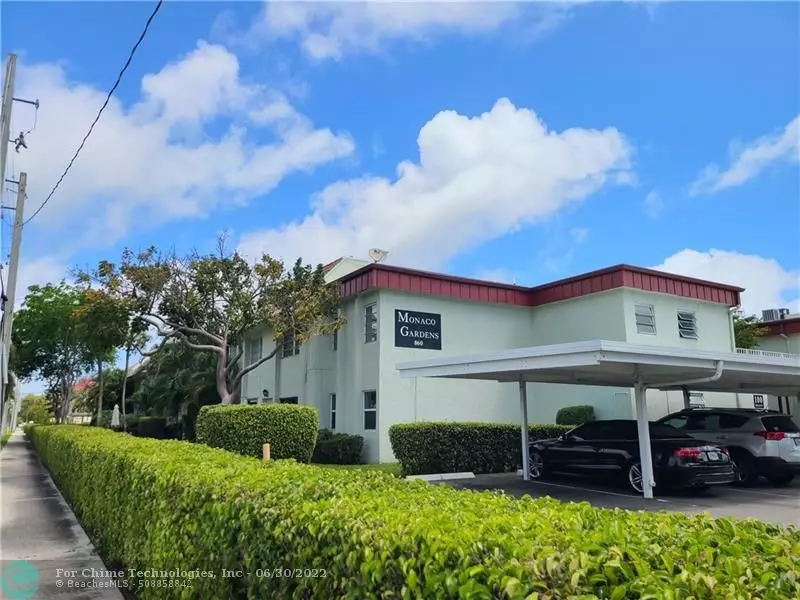 860 SE 6th Ave  #409, Deerfield Beach, FL 33441