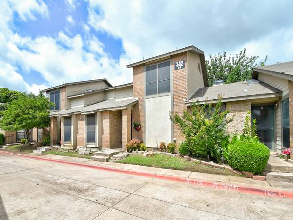 342 W Harwood Road #C, Hurst, TX 76054