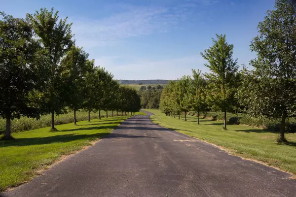 Hanover, IL 61041,3795 S Rodden Road