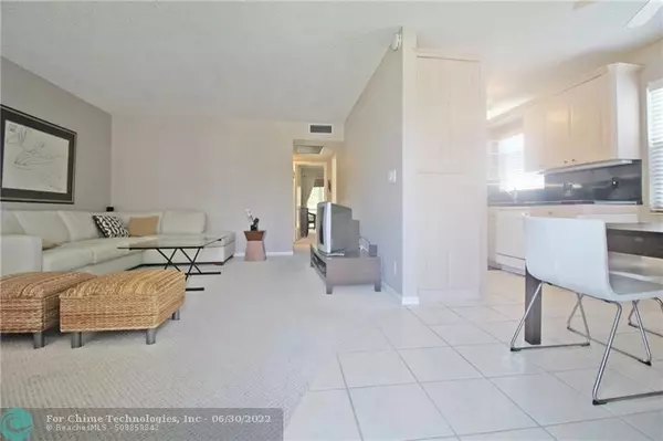 Deerfield Beach, FL 33442,524 Tilford X  #524