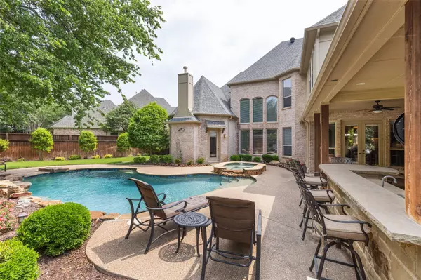 Colleyville, TX 76034,912 Chateau Court