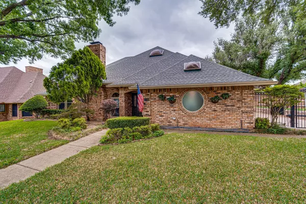 Mansfield, TX 76063,1104 Shady Oak Trail