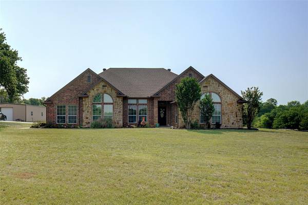 521 County Road 913, Joshua, TX 76058