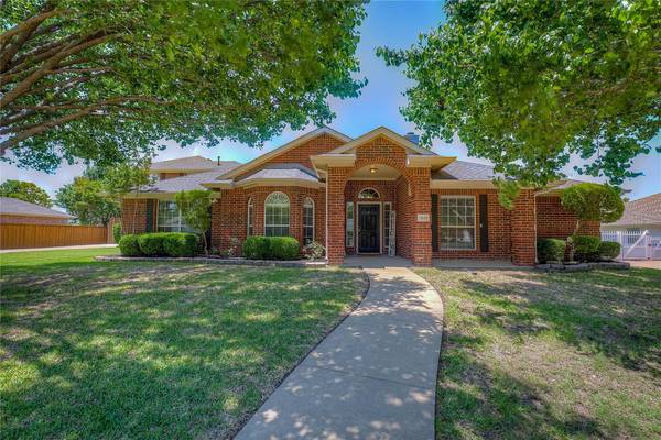 1905 Stoneglen Drive, Wylie, TX 75098