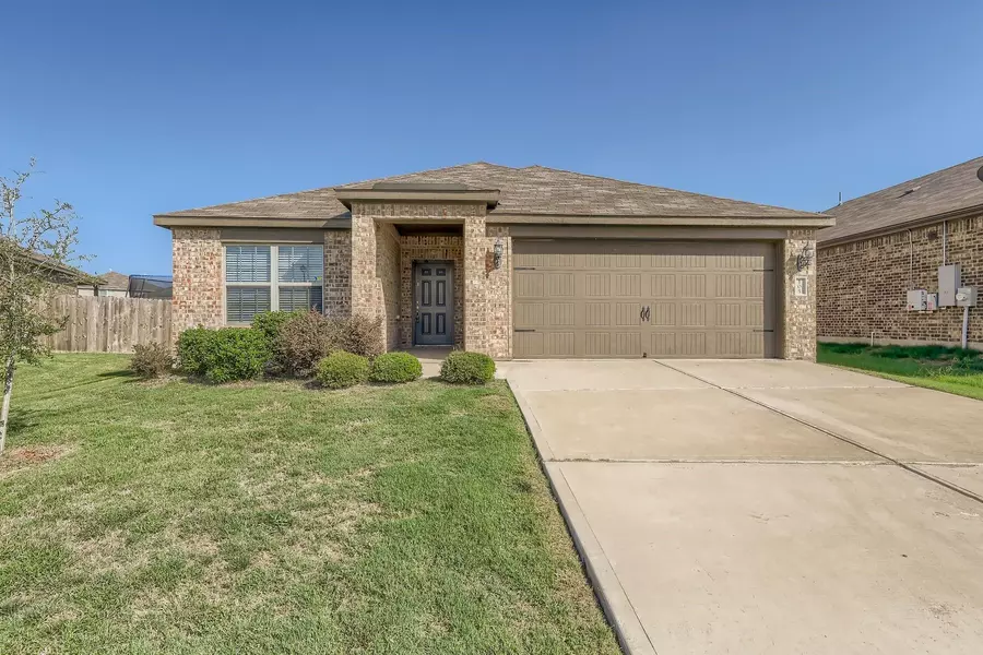 105 Alamo Way, Venus, TX 76084