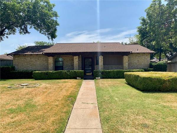 3120 Manchester Drive, Mesquite, TX 75150