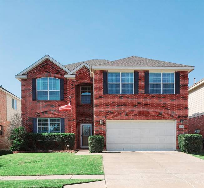 9121 Brook Hill Lane, Fort Worth, TX 76244