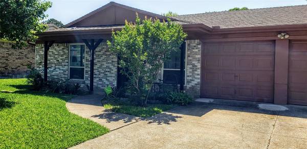 2538 Larchmont Drive, Mesquite, TX 75150