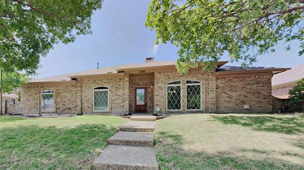 1206 Sandy Creek Drive, Allen, TX 75002