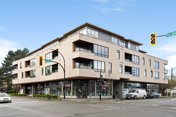 Victoria, BC V8R 1E3,1969 Oak Bay Ave #202