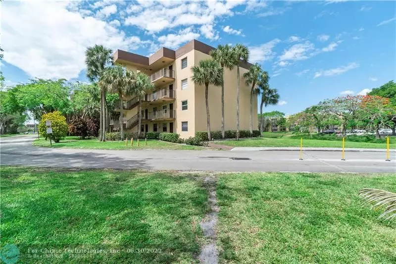 3101 NW 47 Terrace  #432, Lauderdale Lakes, FL 33319