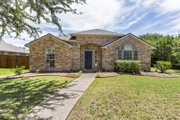 2610 Decoy Drive, Mesquite, TX 75181