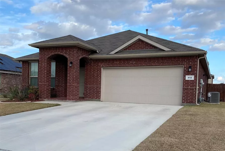 412 Skipper Lane, Azle, TX 76020