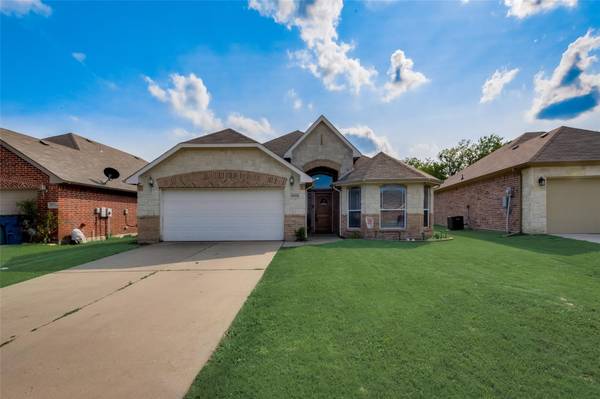 8808 Kiowa Drive, Greenville, TX 75402