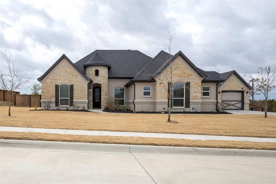 2105 Vanderbilt Drive, Weatherford, TX 76088