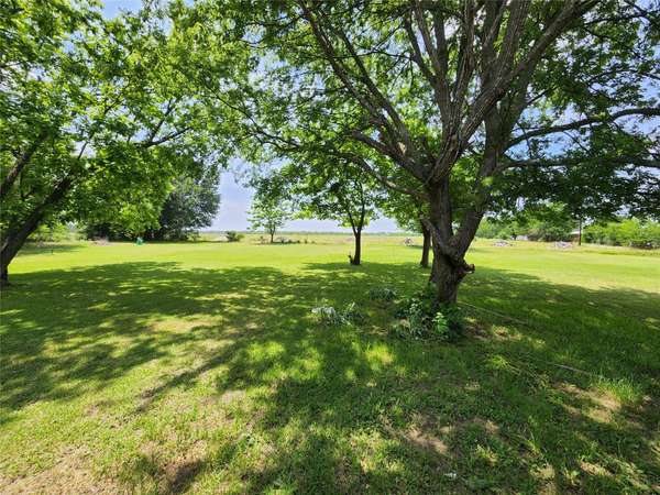 1857 County Road 3517, Quinlan, TX 75474