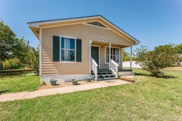 411 W Valley Street, Dublin, TX 76446