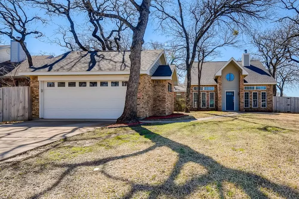 Euless, TX 76039,500 Holliday Lane