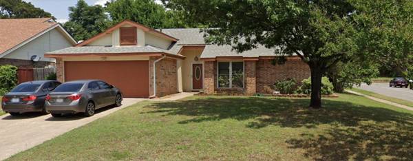 2400 Holly Court, Euless, TX 76039