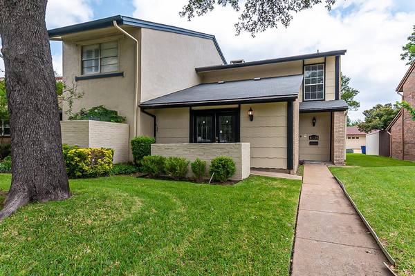 4134 Towngate Boulevard, Garland, TX 75041